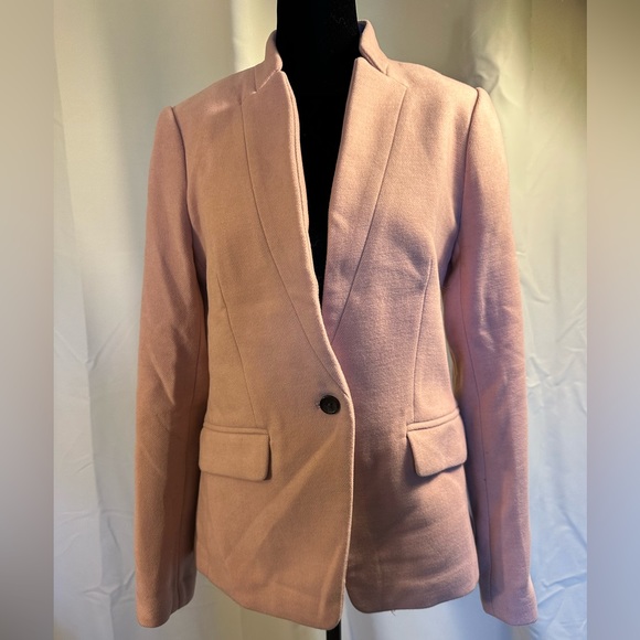 EUC, Banana Republic Blush Blazer, size 4 - Picture 10 of 11